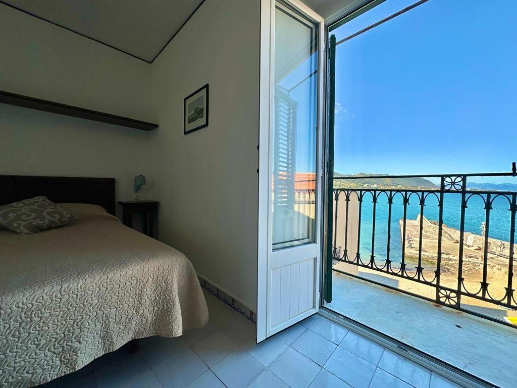Molo Sea View Apartment Cefalù Εξωτερικό φωτογραφία