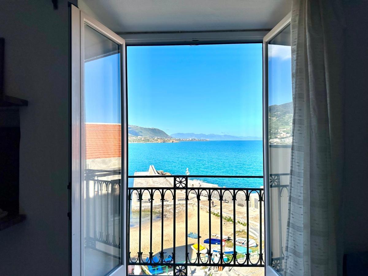 Molo Sea View Apartment Cefalù Εξωτερικό φωτογραφία